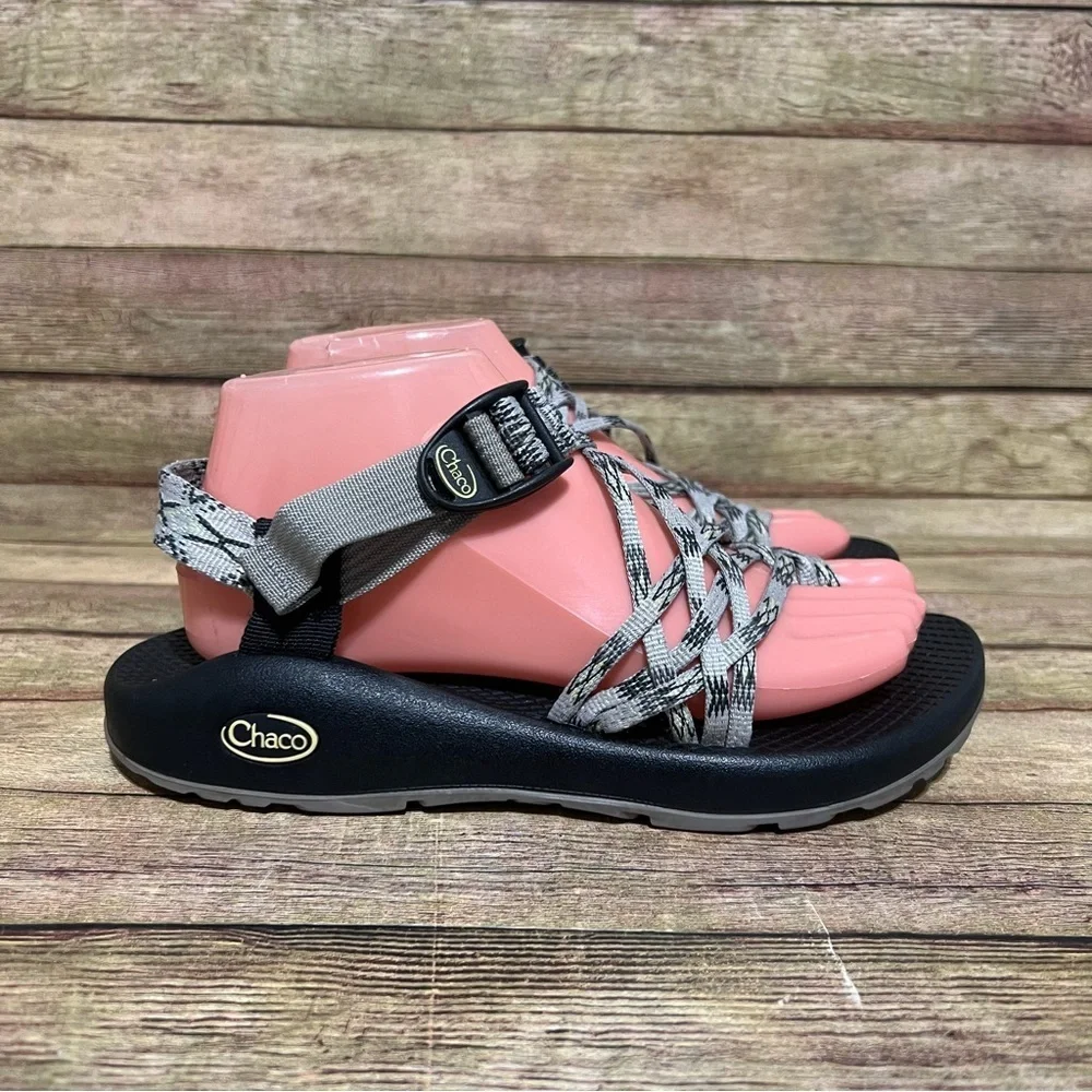 Chaco zx2 geometric